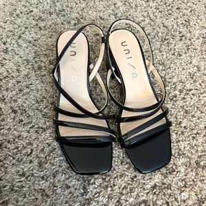 Unisa Yestie 2 Black Patent Block-Heel Sandals